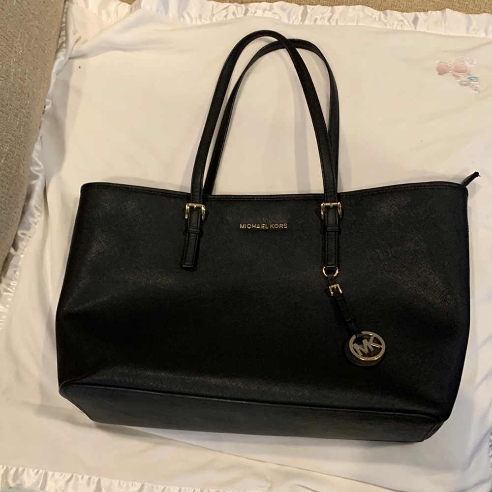 Michael Kors, Jet Set Travel Large Saffiano Tote Bag